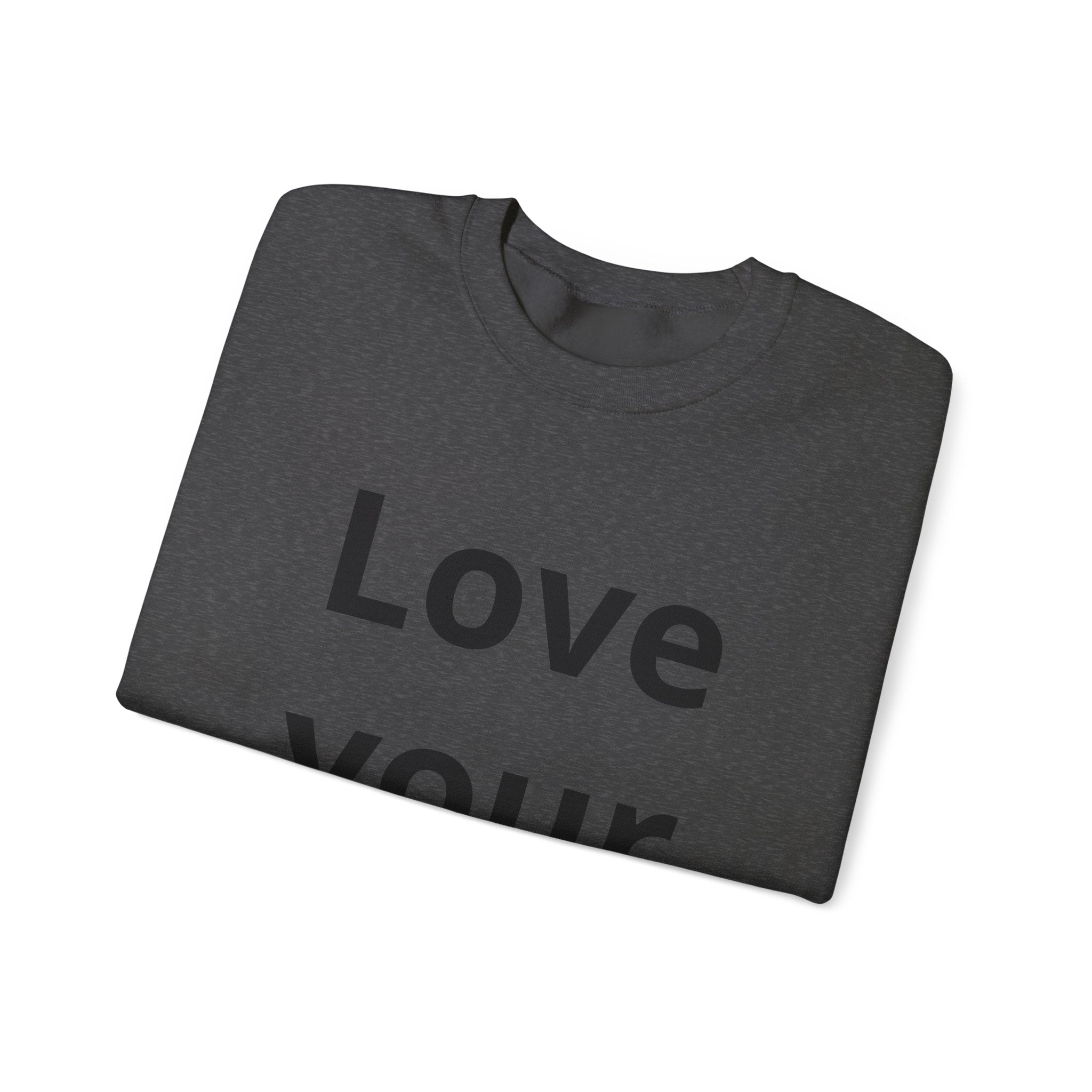 Crewneck Sweatshirt “Love Your Fate” – Minimal Inspirational Pullover