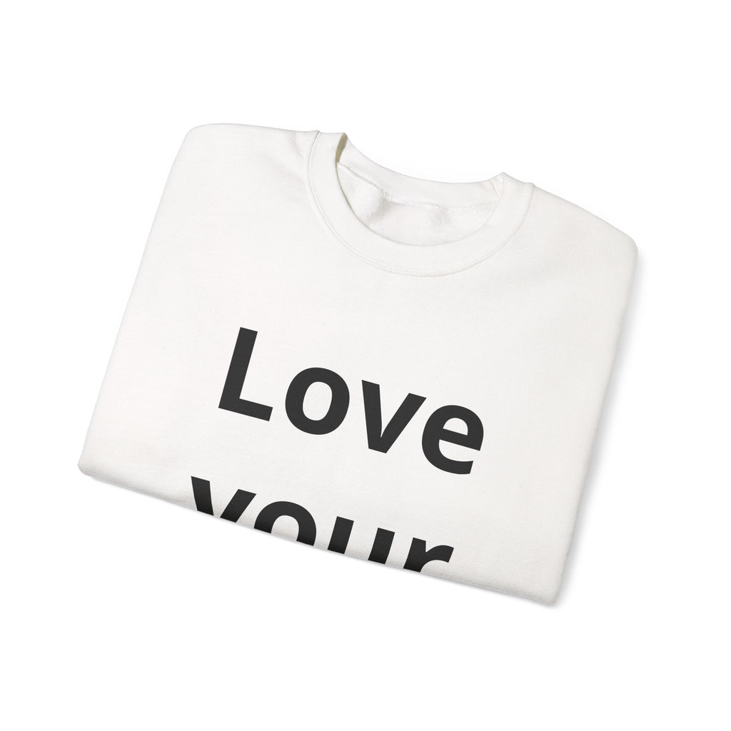 Crewneck Sweatshirt “Love Your Fate” – Minimal Inspirational Pullover