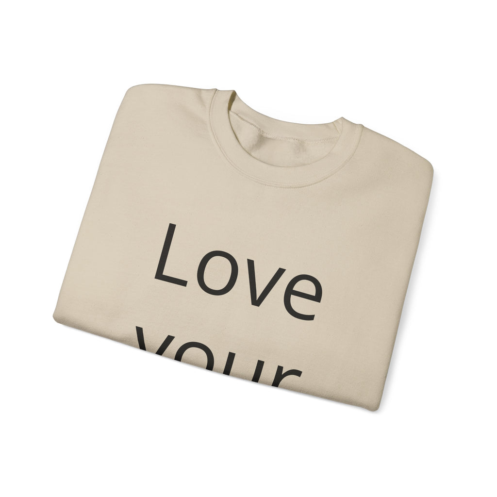 Crewneck Sweatshirt “Love Your Fate” – Minimal Inspirational Pullover
